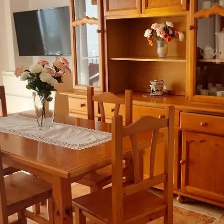 Calle Roquedal Apartment *