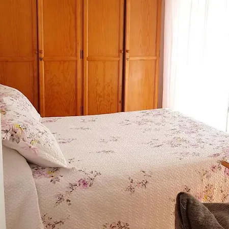 Calle Roquedal Apartment